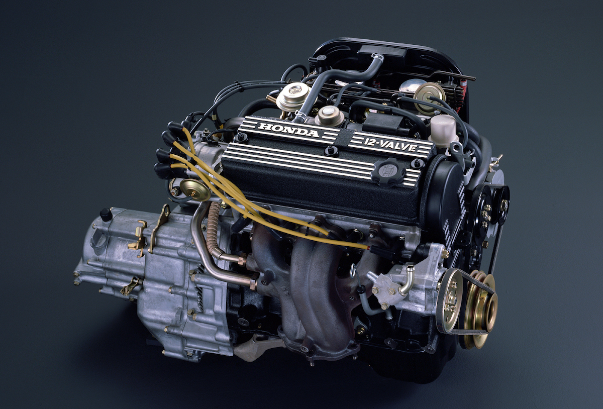 CVCCエンジン（CV型デュアルキャブ12バルブ）