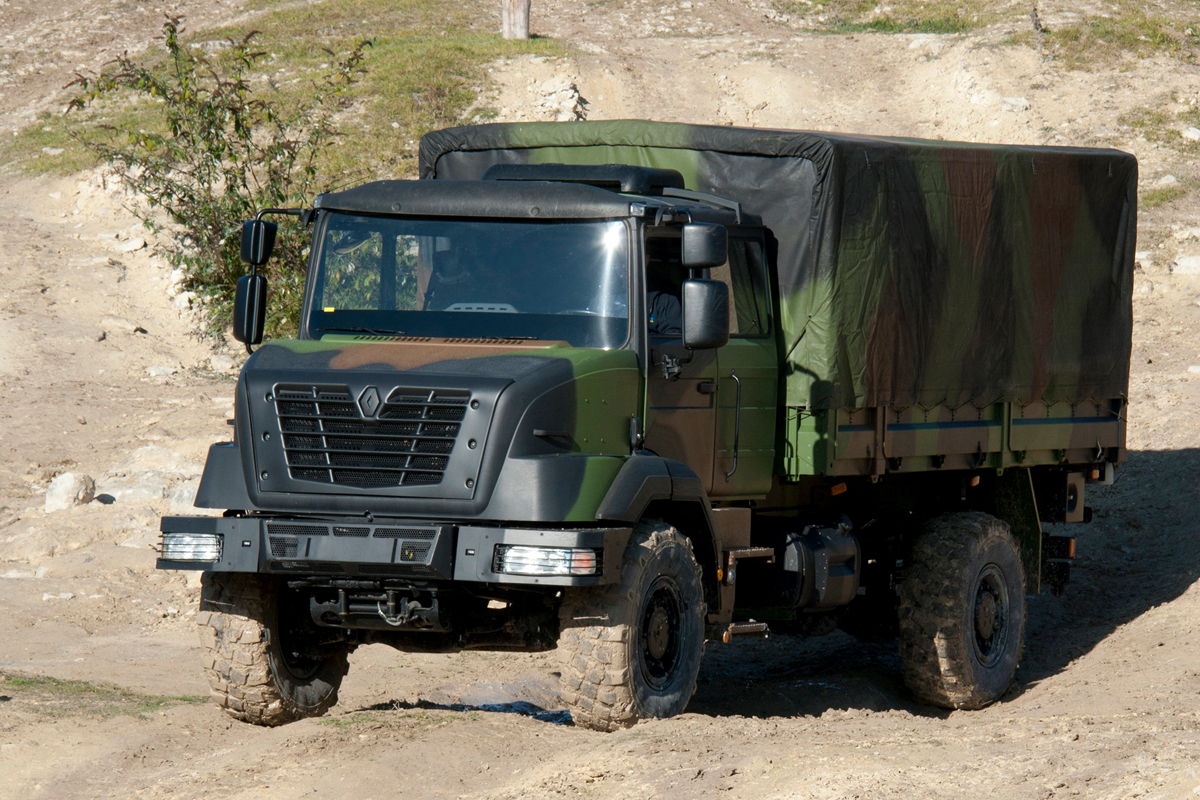 人呼んで フランスのハマー 実は隠れた軍用車のベストセラー ルノー シェルパ って何 画像27 Auto Messe Web カスタム アウトドア 福祉車両 モータースポーツなどのカーライフ情報が満載
