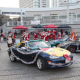 【画像】メリークリスマス！　サンタが操る「ロードスター」が2年ぶりに横浜の名所を疾走 〜 画像8