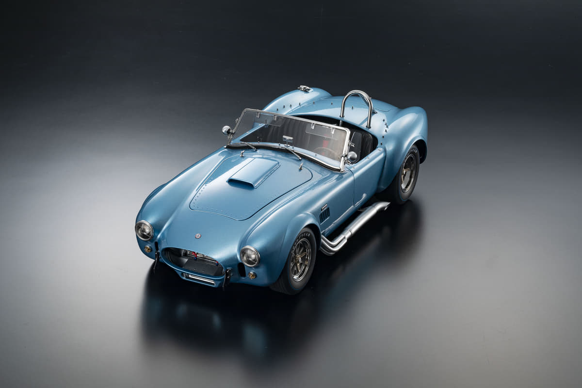 伝説の名車がディテールを磨き上げリニューアル!, 42% OFF