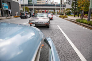 【画像】まさに「走る博物館」！　100台以上のクラシックカーが東京で「知的なモータースポーツ」を楽しむ！　その醍醐味とは 〜 画像6