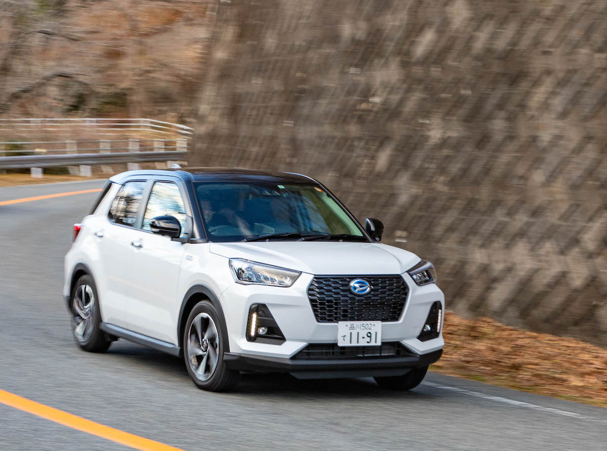 女子ライターも思わず唸る作り込み 注目の ロッキー ハイブリッド 気になる出来映えを本音でチェック Auto Messe Web