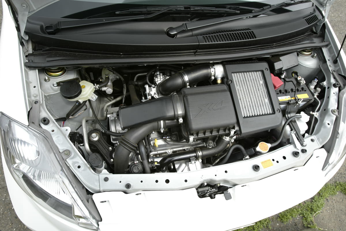 ダイハツ・ブーンX4のエンジン