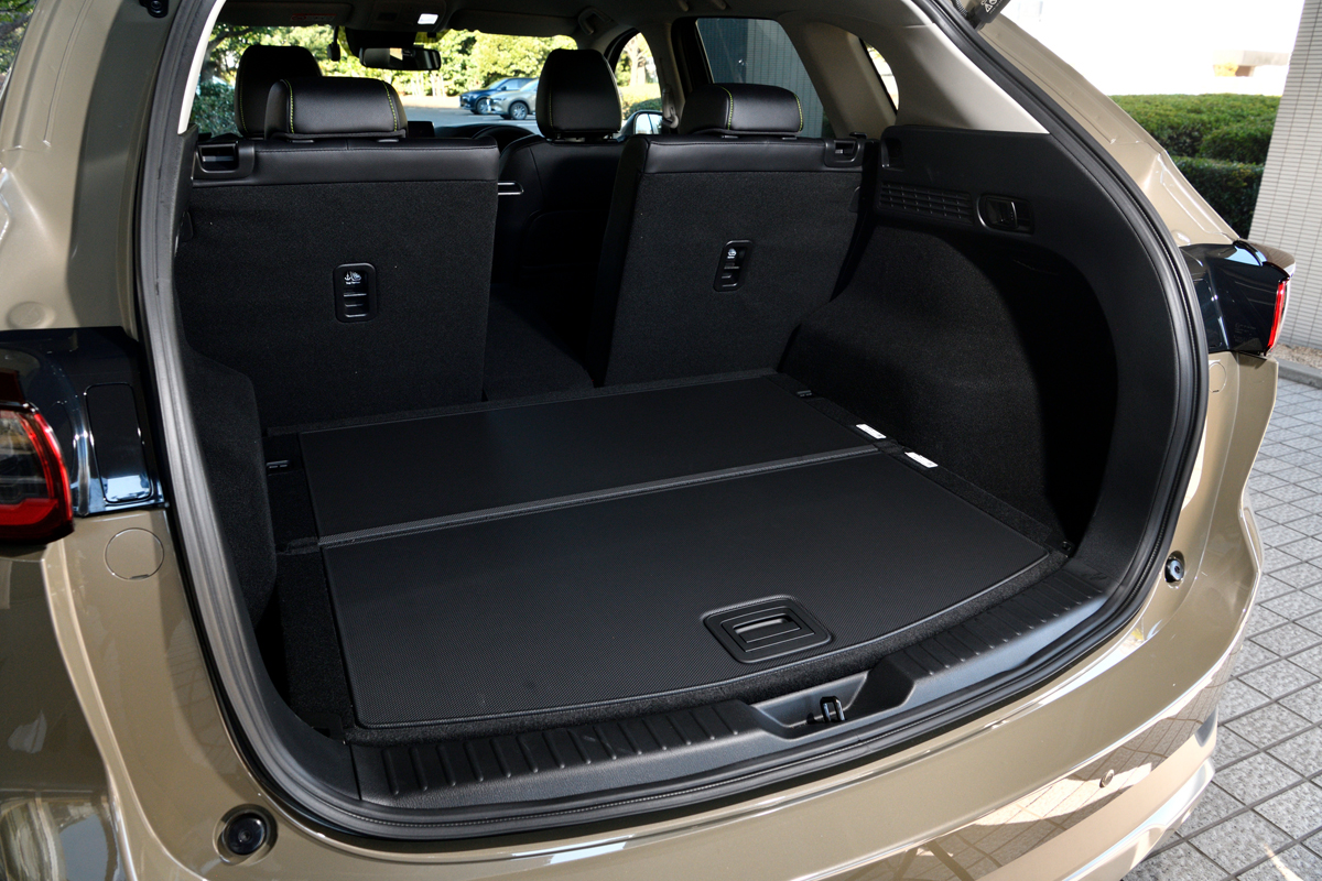 試乗 Cx 5は都会派suvかと思ったら泥系グレードもいい マイナー感ある２リッターnaエンジンもアリだった カスタム アウトドア 福祉車両 モータースポーツなどのカーライフ情報が満載 Auto Messe Web