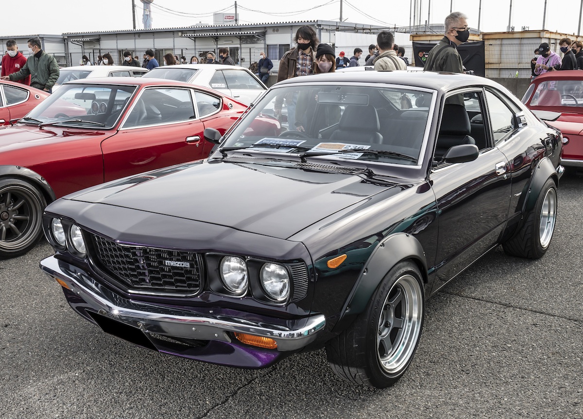 70年代車のオーラは半端ない！ 旧車祭りでギラギラに輝いていた４台の