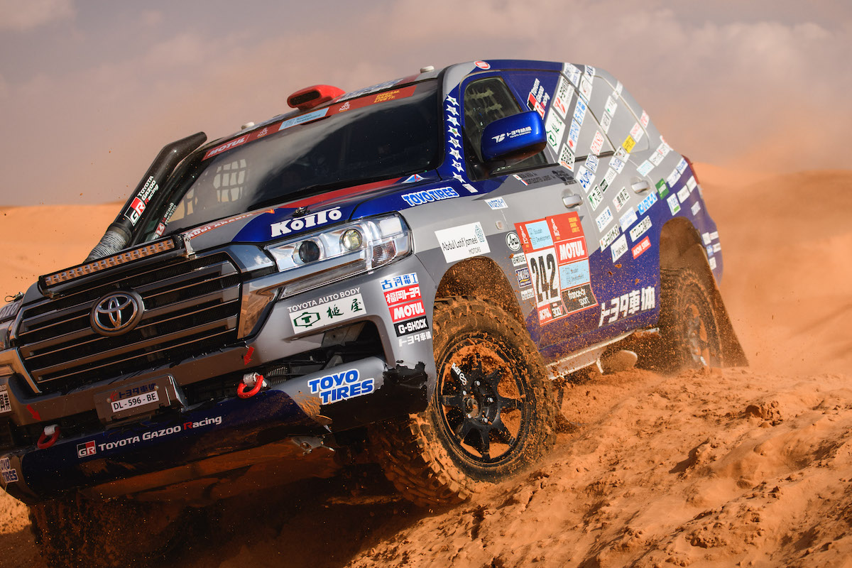 オープンカントリーM/T-R」装着のランクルがダカールラリー2022「市販 