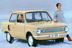 【画像】フィアットにそっくり……と思ったらパクリ!?　ウクライナ製「ソ連の国民車」ザポロージェツって何もの？ 〜 画像36