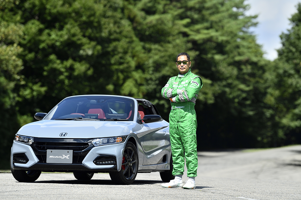 ドリキン謹製の１台 ホンダ車の潜在能力を目一杯引き出した モデューロx とは 画像11 Auto Messe Web カスタム アウトドア 福祉車両 モータースポーツなどのカーライフ情報が満載