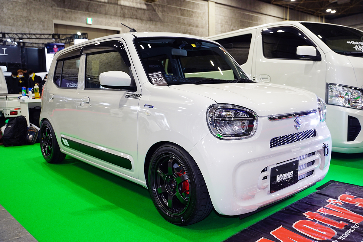 新型アルトを速攻カスタム 老舗 Kcテクニカ が開発したパーツ盛りだくさんのデモカーをチェック 大阪オートメッセ22 カスタム アウトドア 福祉車両 モータースポーツなどのカーライフ情報が満載 Auto Messe Web