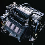 C30A型3L V6DOHCエンジン