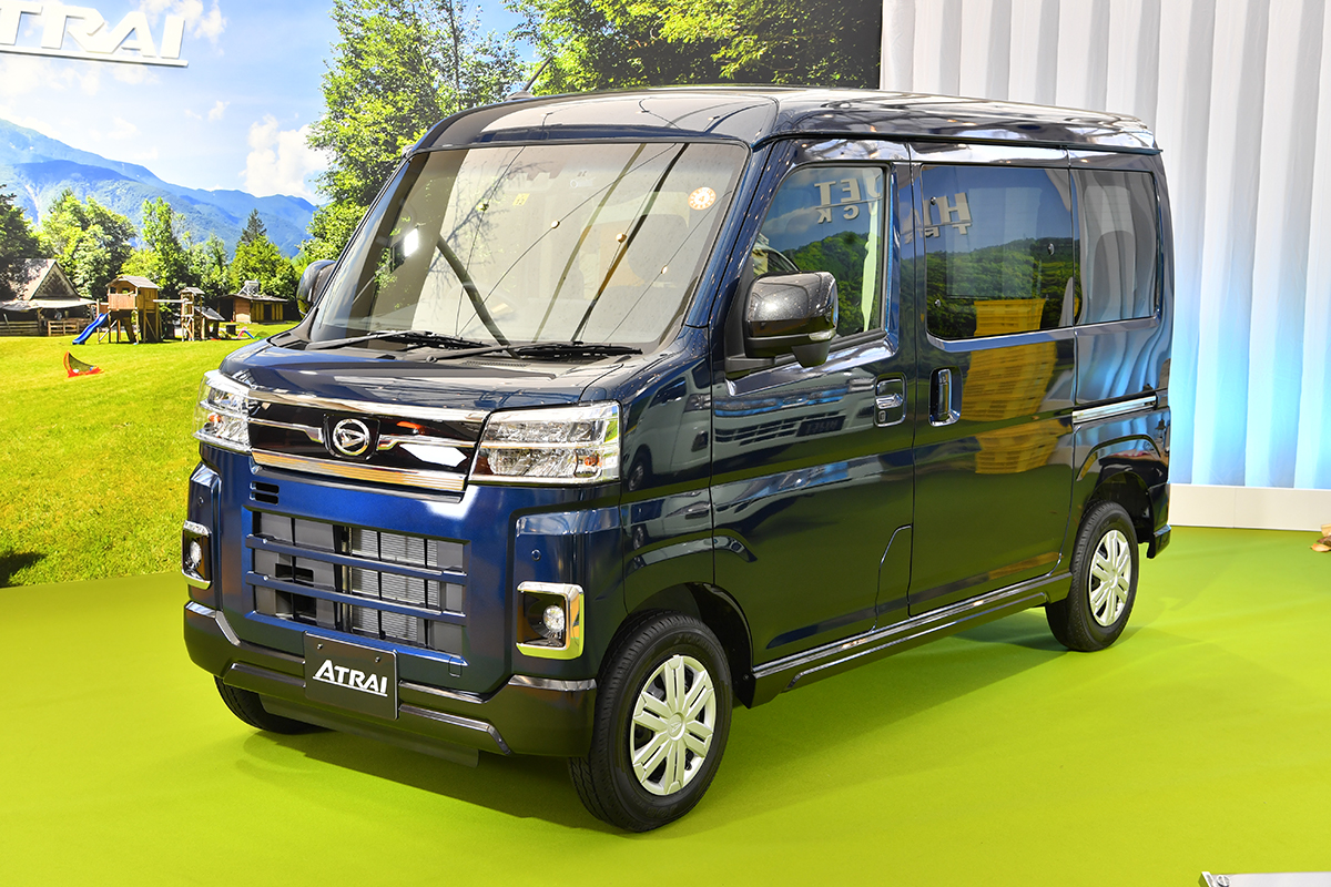 最強のマルチプレイヤー確定 都会人にとって 背の高い軽自動車 はまさに魔法の箱だった カスタム アウトドア 福祉車両 モータースポーツなどのカーライフ情報が満載 Auto Messe Web