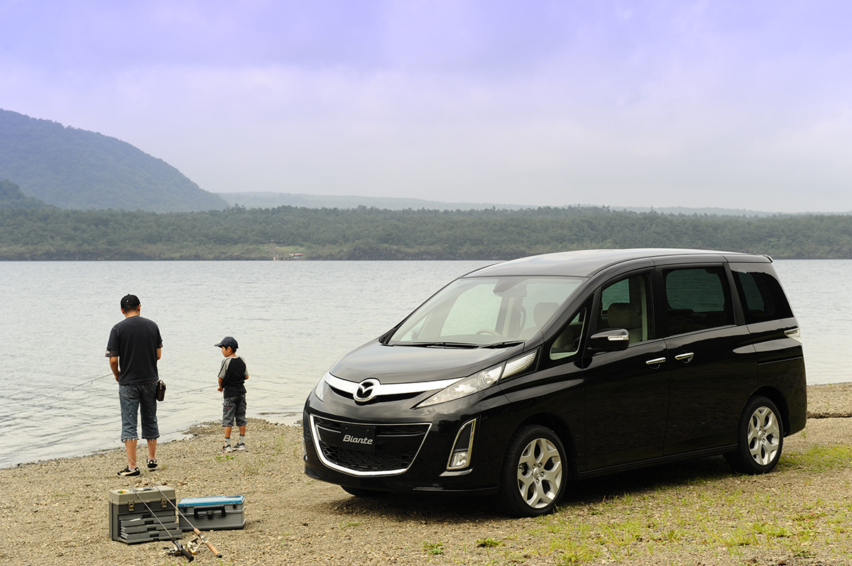 高齢者がいるから 乗り降り楽チン なクルマがいい 100万円以下の乗降性抜群な中古 ミニバン プチバン カスタム アウトドア 福祉車両 モータースポーツなどのカーライフ情報が満載 Auto Messe Web