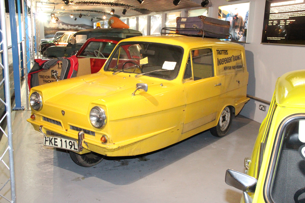 イギリスで1952～73年に生産されていたリライアント・リーガル