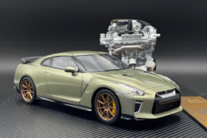【画像】日産GT-Rの限定車を美麗なモデルカーと精巧なエンジンモデルで堪能できる！　日下エンジニアリングの新作が登場 〜 画像13