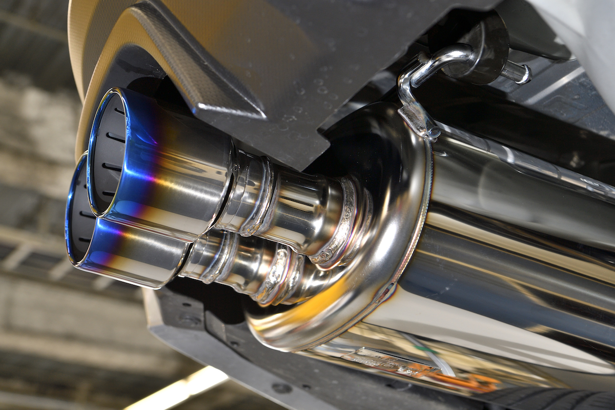 【画像ギャラリー】安易なDIYは危険だった！ マフラー交換でやらかす「ヤバい」実例5つ AUTO MESSE WEB（オートメッセウェブ