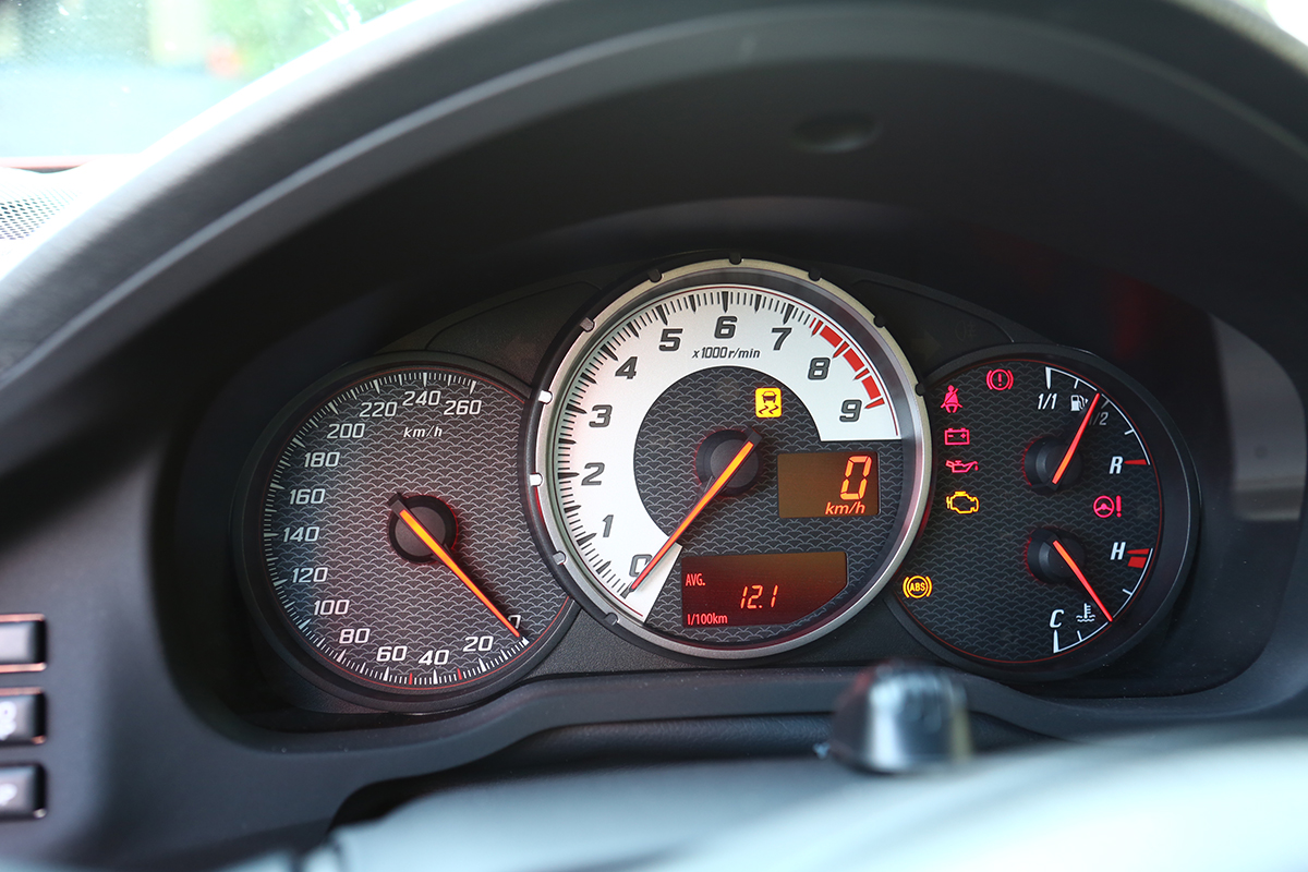 スピードリミッター解除自体は違法じゃない 愛車の能力を 全解放 する方法とは 画像5 Auto Messe Web カスタム アウトドア 福祉車両 モータースポーツなどのカーライフ情報が満載