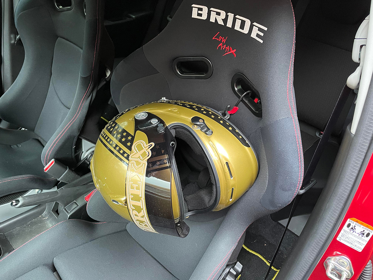 レーシングスーツやヘルメットのクリーニング方法 〜 画像4