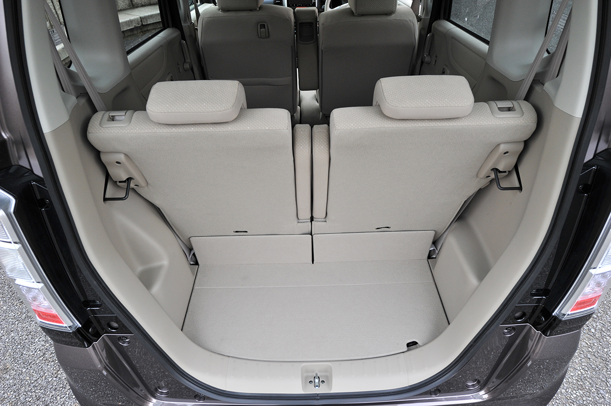 予算100万円で荷室の広さ重視ならスーパーハイト軽一択 広々ラゲッジをもつ中古軽自動車３選 画像21 Auto Messe Web カスタム アウトドア 福祉車両 モータースポーツなどのカーライフ情報が満載