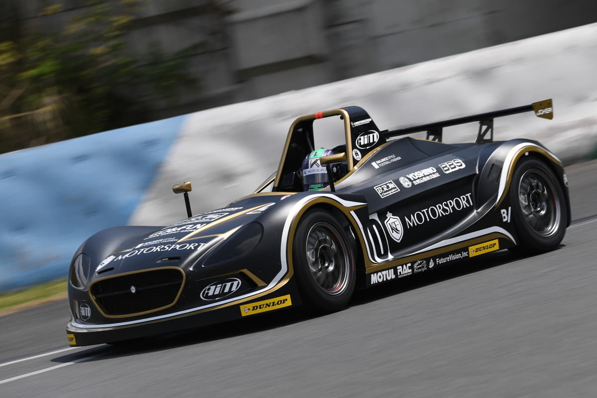 現役レーシングドライバーでありながら監督業もスタート 藤波清斗選手のセカンドキャリアとは カスタム アウトドア 福祉車両 モータースポーツなどのカーライフ情報が満載 Auto Messe Web