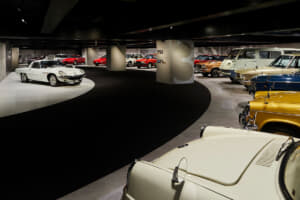 100年にわたるマツダの名車たちも実際の工場も見学できる！　「マツダミュージアム」がリニューアルして5月23日から公開