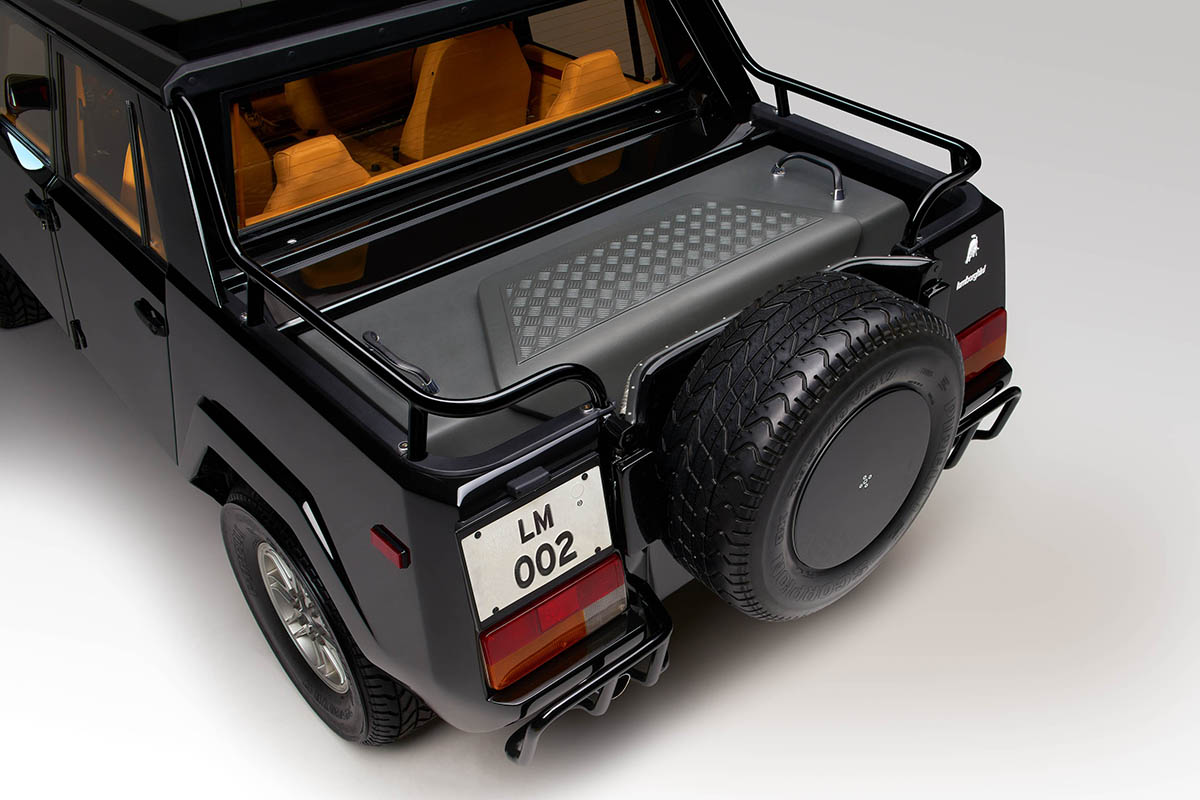 超極悪燃費のリッター750mってマジか ランボルギーニの元祖市販suv Lm002 画像48 Auto Messe Web カスタム アウトドア 福祉車両 モータースポーツなどのカーライフ情報が満載