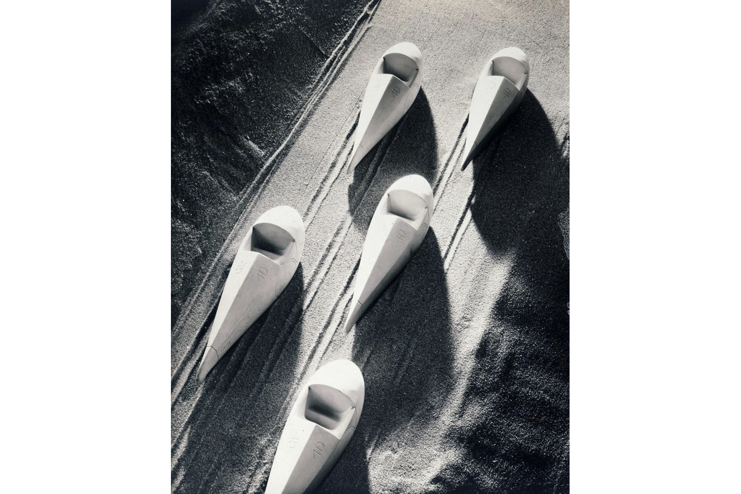 1932年にイサム・ノグチが製作した石膏スタディ（Photo：F. S. Lincoln）