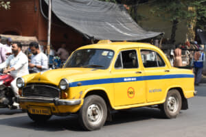【画像】約60年も生産されたインドのシーラカンス的国民車がEVで復活!? スズキ「マルチ800」に駆逐された「ヒンドゥスタン・アンバサダー」とは？ 〜 画像20
