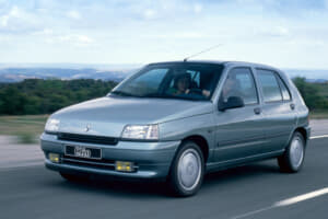 100万円以下で選び放題 価格高騰の中古車市場で納得の価格で購入できるルノー ルーテシア とは カスタム アウトドア 福祉車両 モータースポーツなどのカーライフ情報が満載 Auto Messe Web