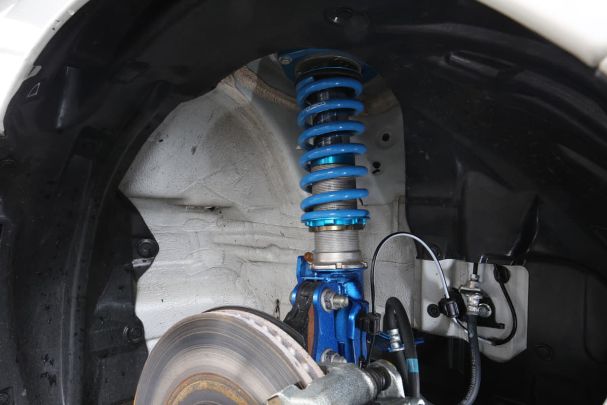 車高調 はメーカーによって何が違う 間違いのない7ブランドの特徴をプロが解説 画像8 Auto Messe Web カスタム アウトドア 福祉車両 モータースポーツなどのカーライフ情報が満載 車高調 はメーカーによって何が違う 間違いのない7ブランドの特徴をプロが解説 画像8 Auto Messe Web カスタム アウトドア 福祉車両 モータースポーツなどのカーライフ情報が満載