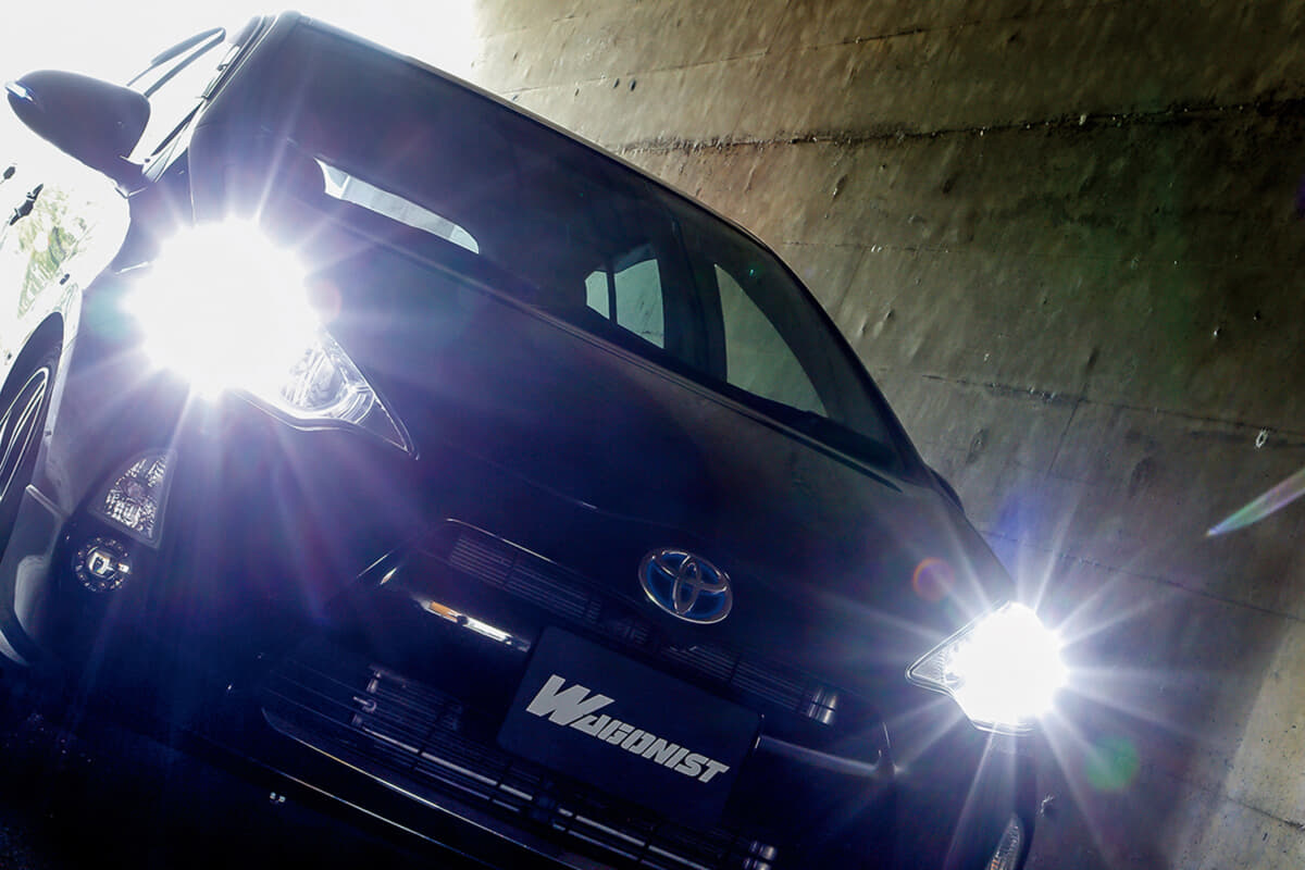 トラブルを招く眩しいヘッドライトのなぜ 知らぬ間に 光軸 が狂ってしまう理由とは 画像5 Auto Messe Web カスタム アウトドア 福祉車両 モータースポーツなどのカーライフ情報が満載 トラブルを招く眩しいヘッドライトのなぜ 知らぬ間に 光軸 が狂ってしまう理由とは 画像5 Auto Messe Web カスタム アウトドア 福祉車両 モータースポーツなどのカーライフ情報が満載