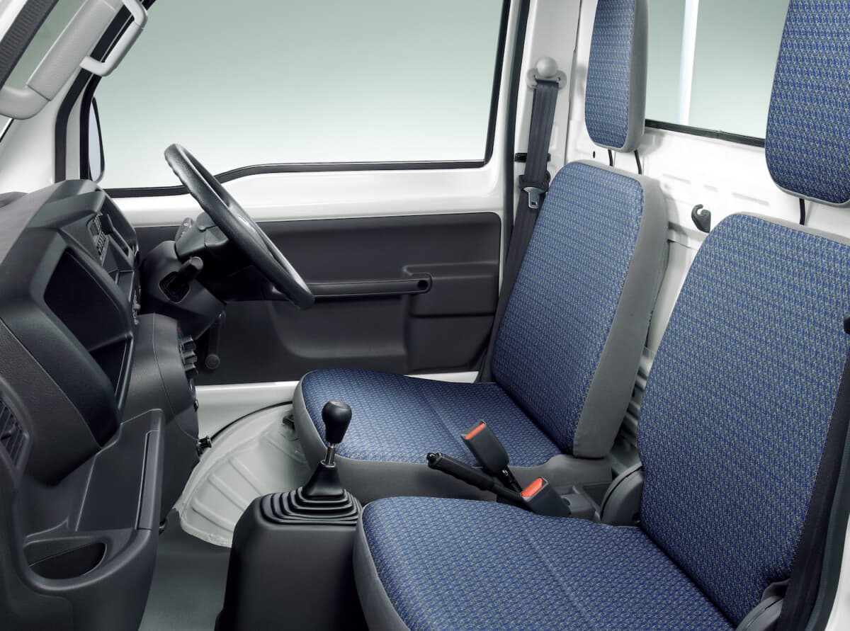 今すぐ買える 予算100万円以下で選ぶmt車 走りも楽しく故障のリスクも少ないオススメ中古車10台 画像14 Auto Messe Web カスタム アウトドア 福祉車両 モータースポーツなどのカーライフ情報が満載 今すぐ買える 予算100万円以下で選ぶmt車 走りも楽しく故障のリスクも少ないオススメ中古車10台 画像14 Auto Messe Web カスタム アウトドア 福祉車両 モータースポーツなどのカーライフ情報が満載