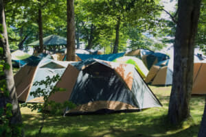 【画像】【行ってはいけないキャンプ場】ブームで息苦しいキャンプを120％楽しむ「裏ワザ」とは？「雨キャン」もオススメ 〜 画像7