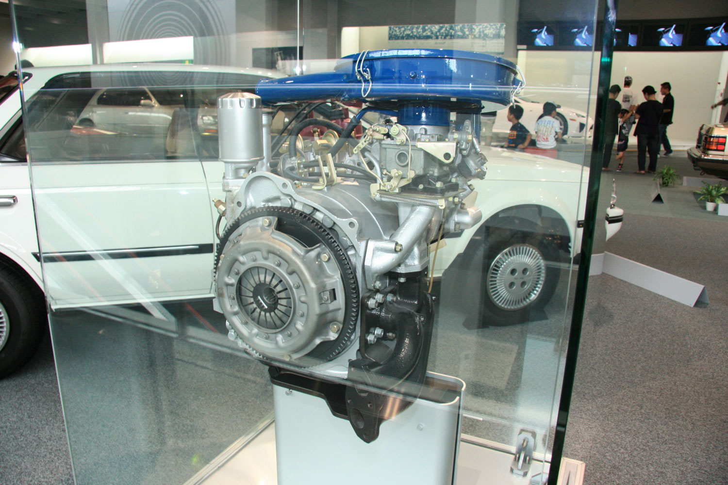 マツダロータリーエンジン（10A）