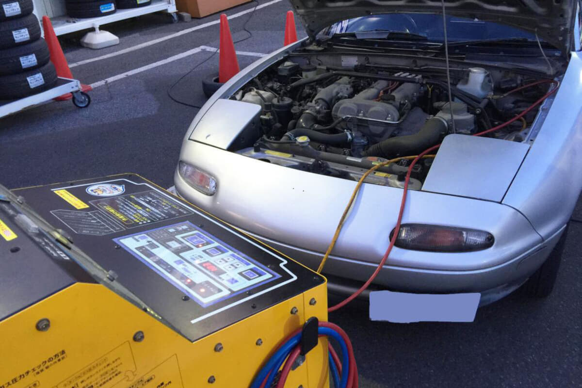 C型肝炎の検査を受ける必要があるのは誰ですか?