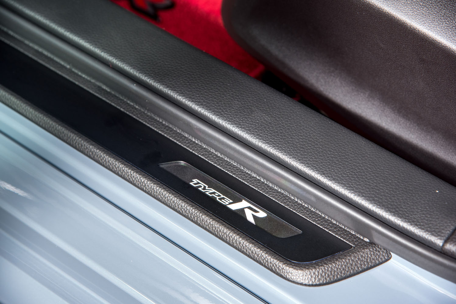 【画像ギャラリー】ホンダ新型「シビックタイプR」の純正アクセサリー全部見せます! ホンダアクセス謹製パーツは新車購入時に装着して正解 ...