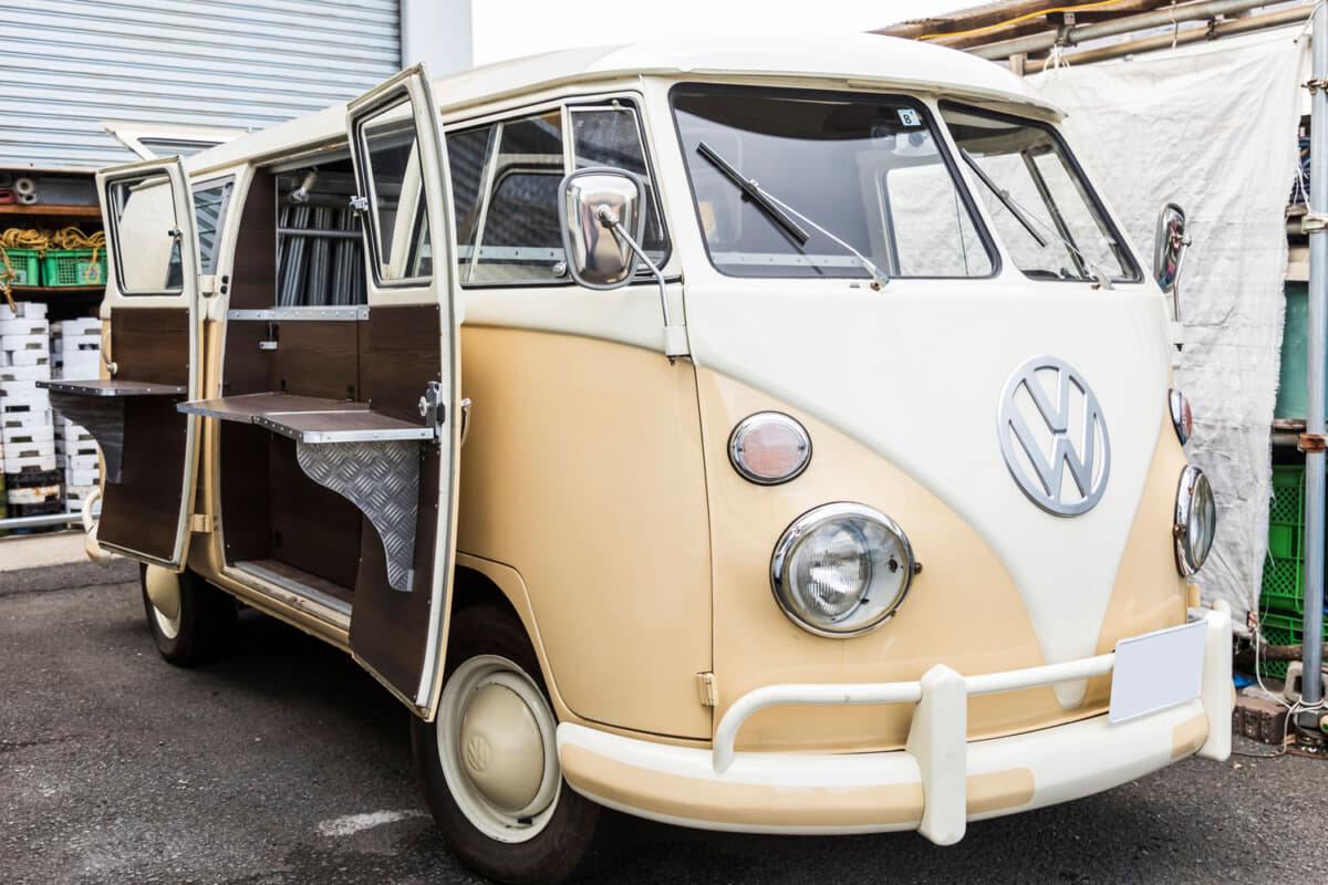 ワーゲンバス キッチンカーの中身すべて見せます レンタル車両を実際に見学してきました 画像1 Auto Messe Web カスタム アウトドア 福祉車両 モータースポーツなどのカーライフ情報が満載