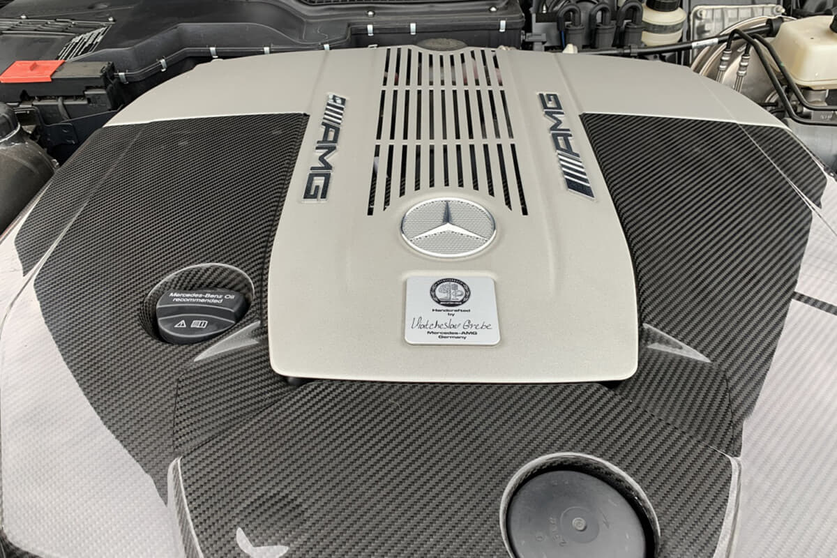 画像ギャラリー】AMG製4気筒エンジンは「ワンマン・ワンエンジン」では