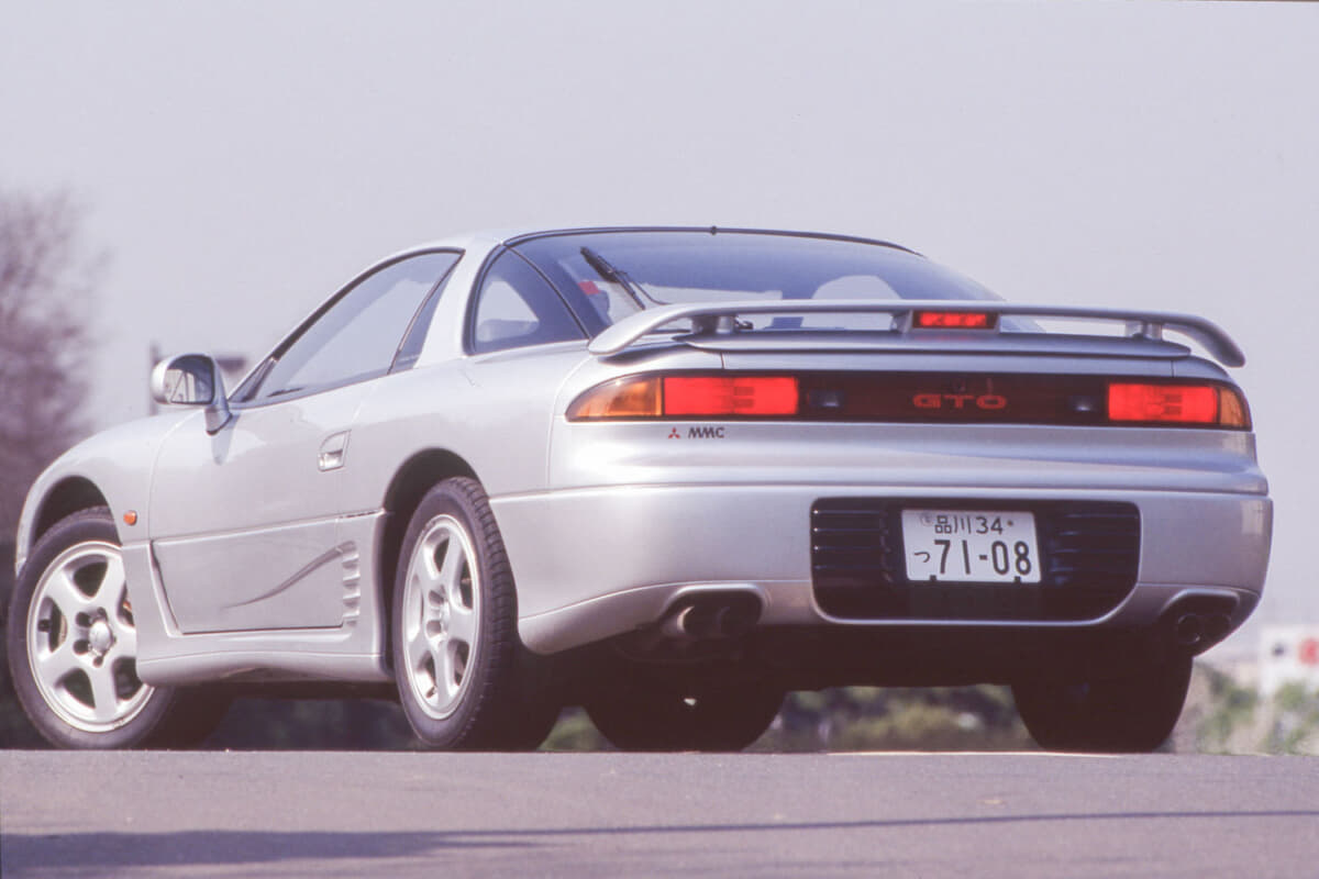 90年代は 直線番長 が偉かった スープラ シーマ フェアレディz は真っすぐ走る優秀な車でした 画像7 Auto Messe Web カスタム アウトドア 福祉車両 モータースポーツなどのカーライフ情報が満載 90年代は 直線番長 が偉かった スープラ シーマ フェアレディz は真っすぐ走る優秀な車でした 画像7 Auto Messe Web カスタム アウトドア 福祉車両 モータースポーツなどのカーライフ情報が満載