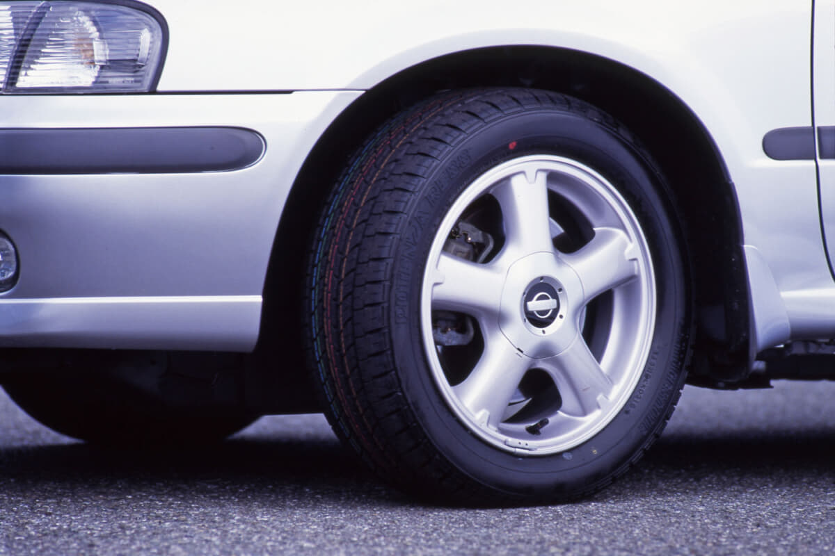 300台弱しか販売されなかった幻の日産 サニーvz R を知ってる シビック タイプr をカモれるサニーとは 画像7 Auto Messe Web カスタム アウトドア 福祉車両 モータースポーツなどのカーライフ情報が満載