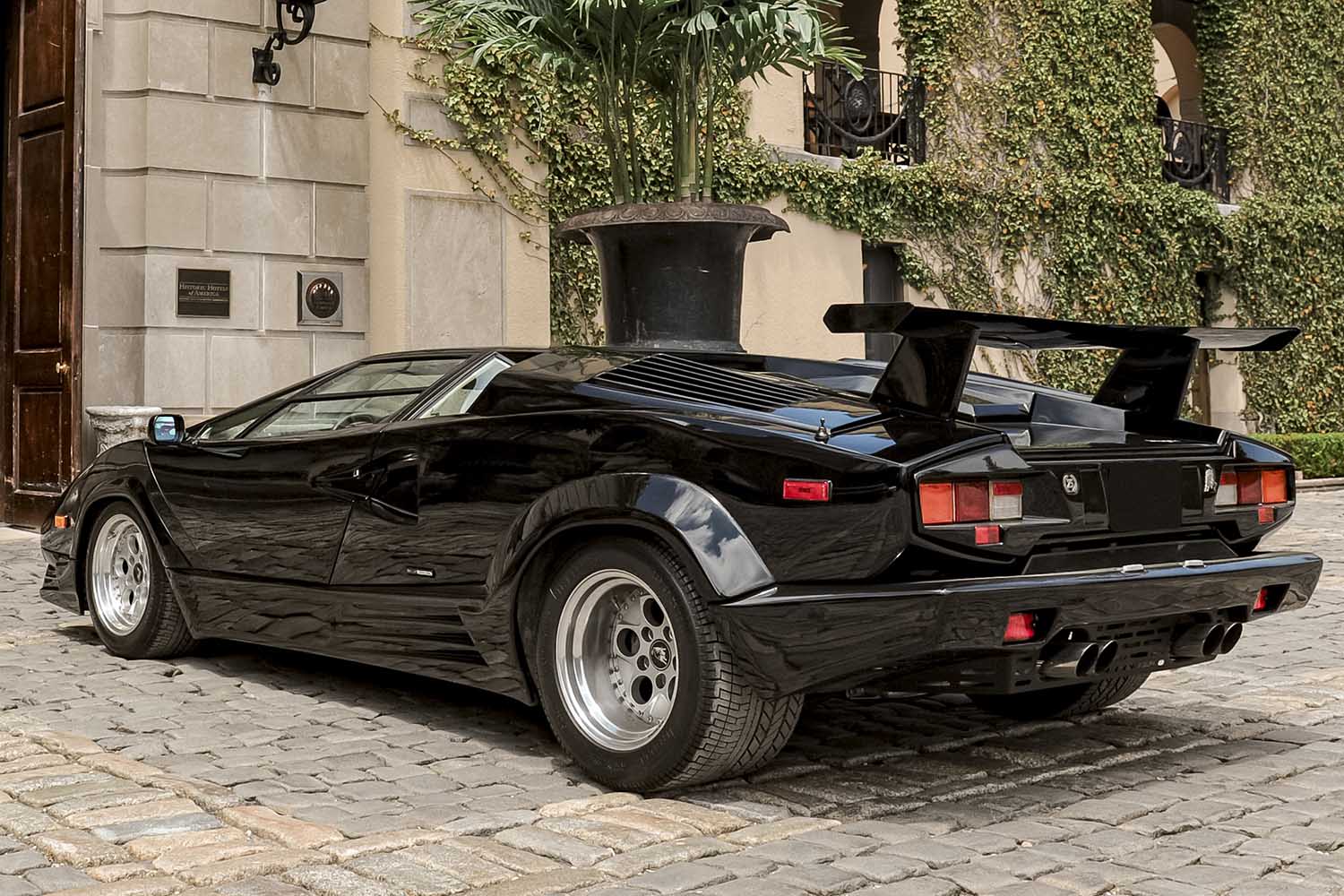 ランボルギーニ「カウンタック 25th アニバーサリー」