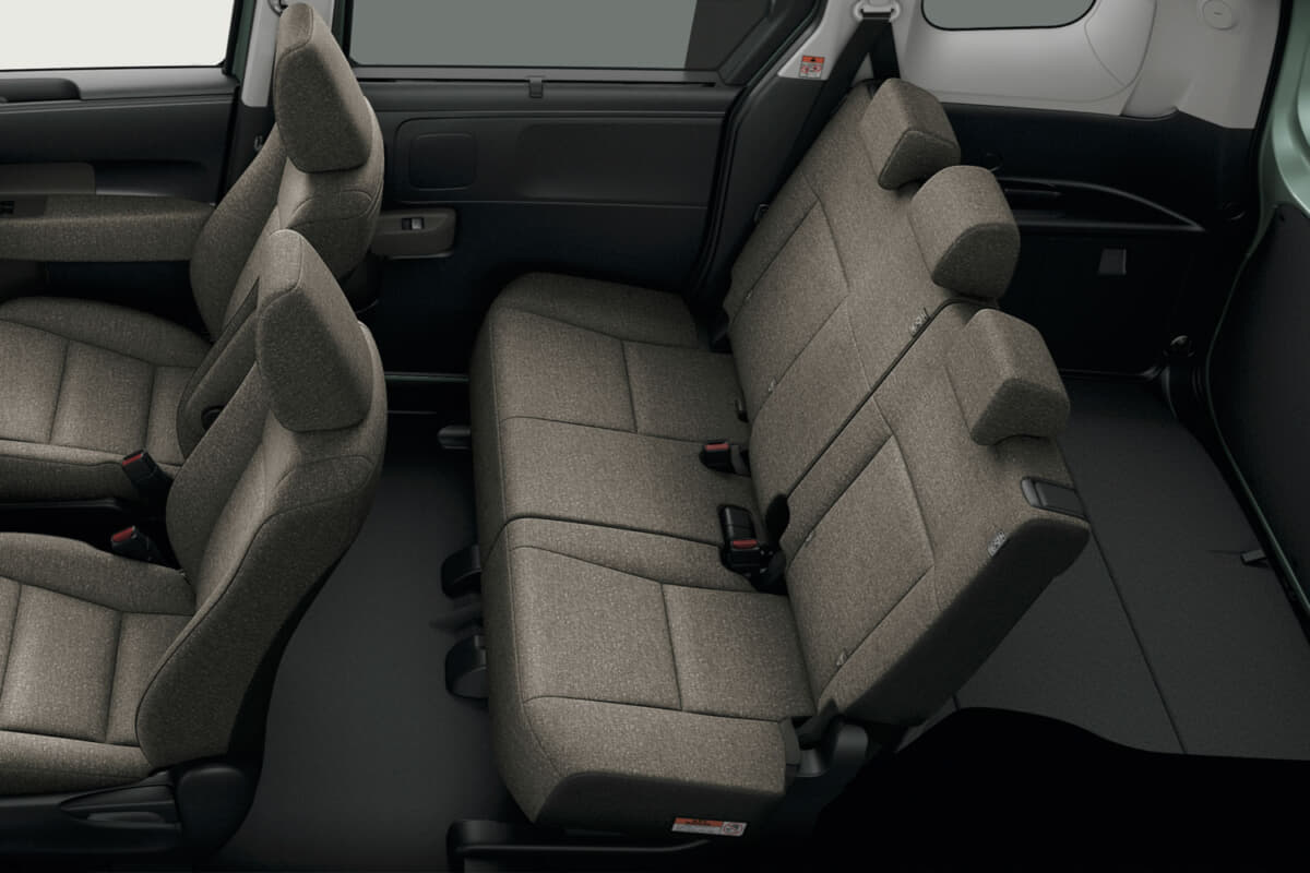 トヨタ新型 シエンタ とホンダ フリード を徹底比較 アウトドアでの使い勝手を検証しました 画像12 Auto Messe Web カスタム アウトドア 福祉車両 モータースポーツなどのカーライフ情報が満載