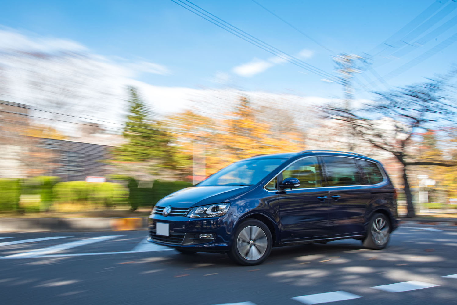 【画像ギャラリー】なぜ「ラウンドアバウト」は日本で普及が進まない? 本当は安全で環境にも優しい環状交差点の「癒やしポイント」とは AUTO