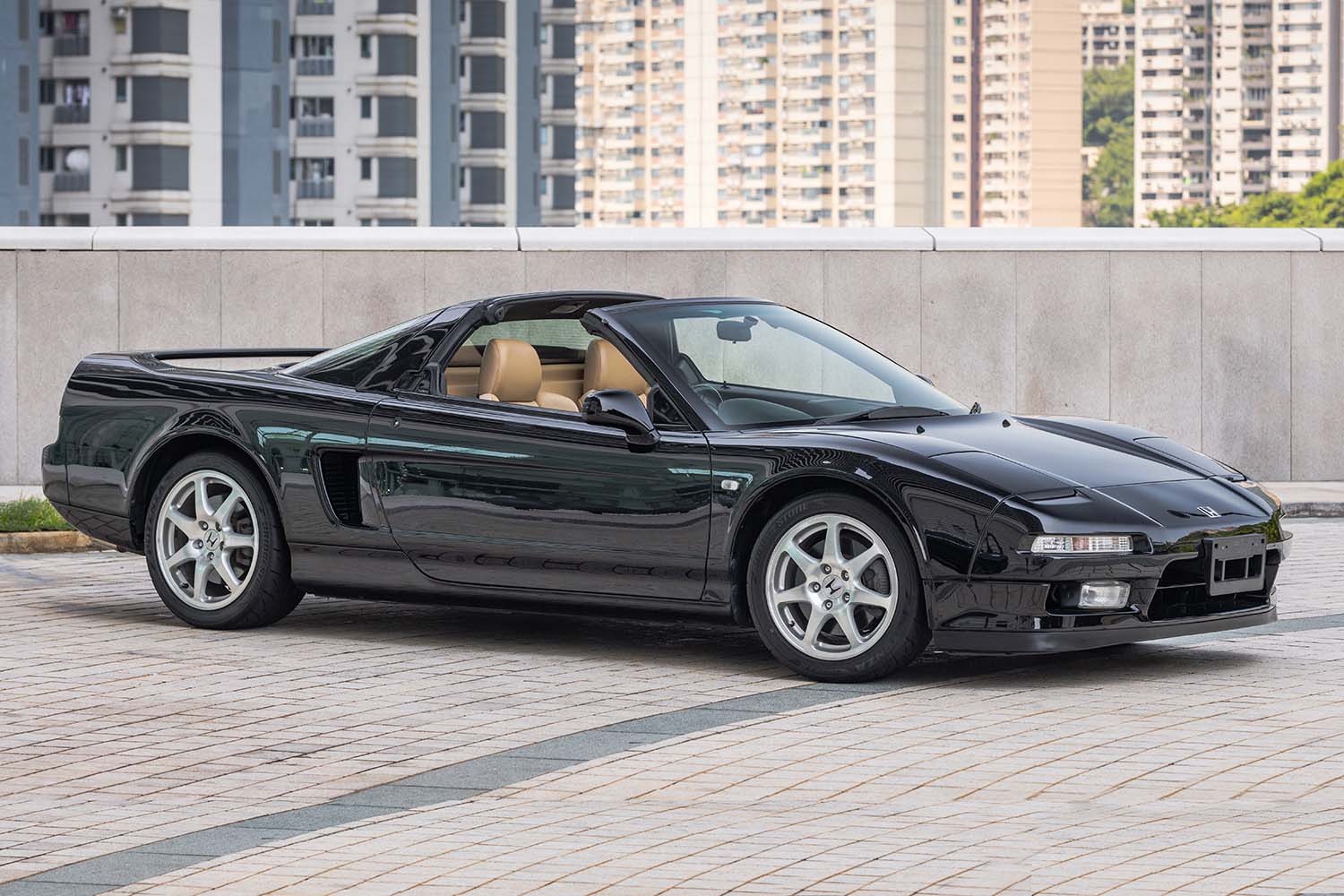 約1060万円で落札されたホンダ「NSX−T」