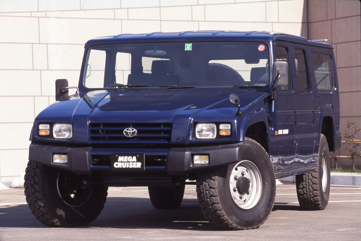 陸上自衛隊向けに開発 和製ハマーと呼ばれたトヨタ メガクルーザー とは 画像3 Auto Messe Web カスタム アウトドア 福祉 車両 モータースポーツなどのカーライフ情報が満載