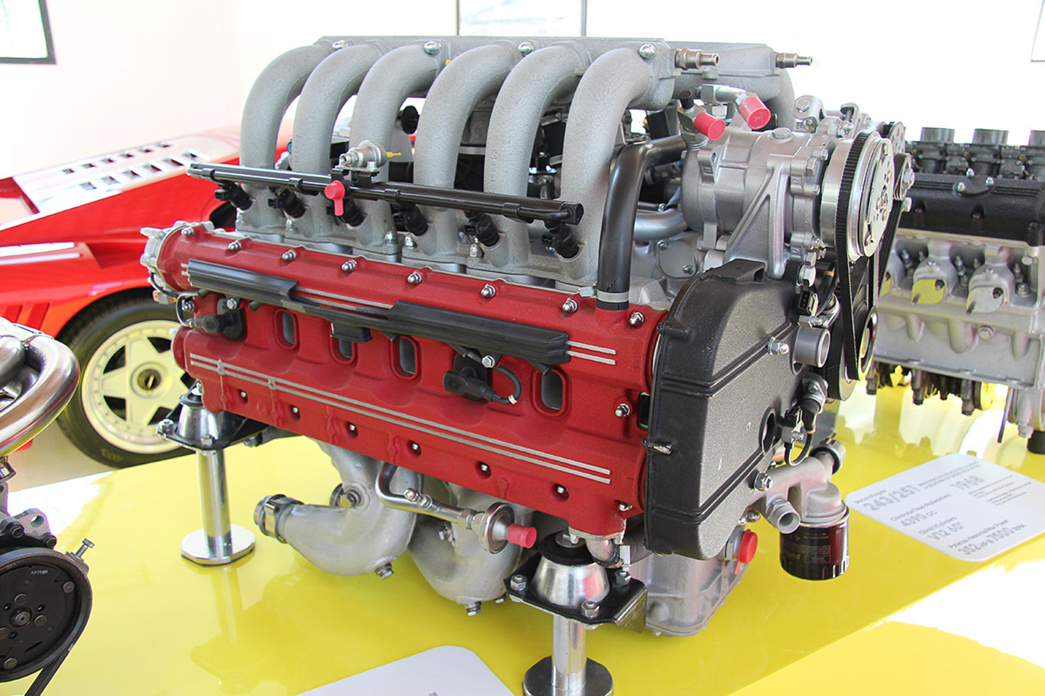 フェラーリ・テスタロッサのエンジン