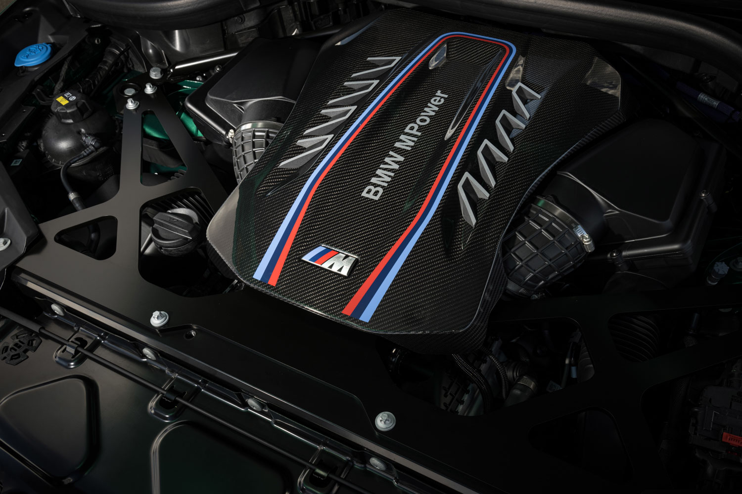 BMW X5Mのエンジン