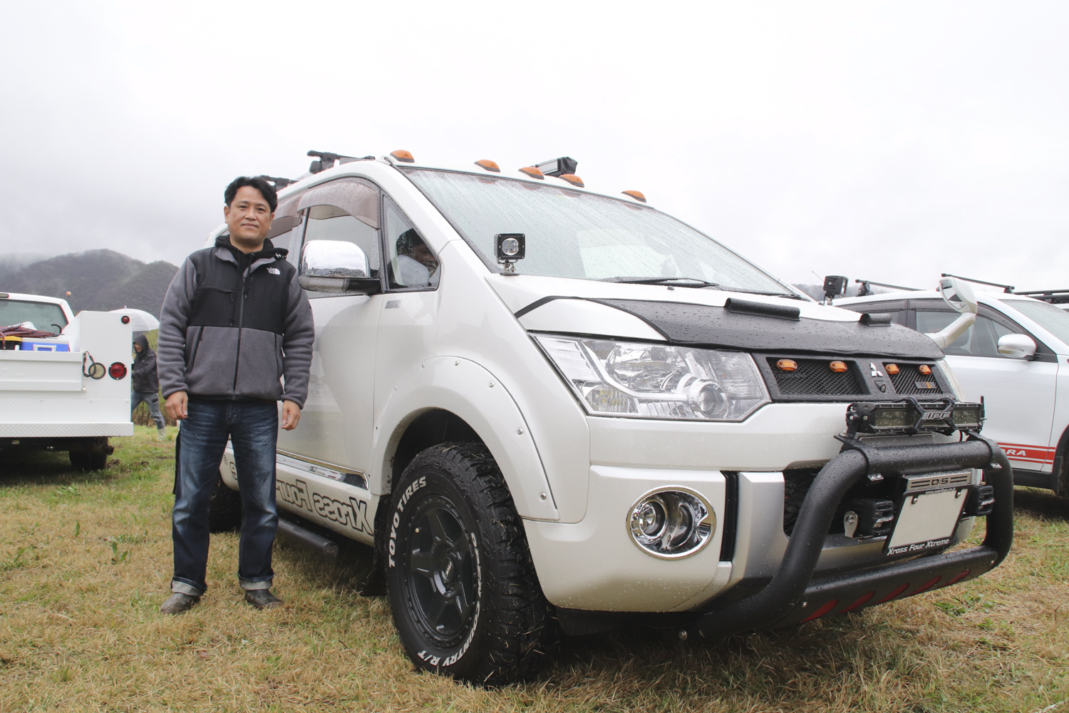 新車取外し】三菱 デリカミニ 純正ガーニッシュ 4点セット 西店 新車取外し】三菱 デリカミニ 純正ガーニッシュ 4点セット 西店