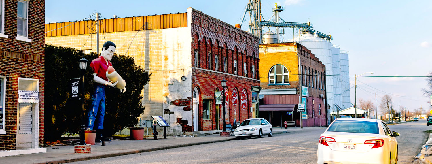 ロードサイドUSA的「マフラーマン」って何？「ルート66」を見守る巨人に会いに行こう！【ルート66旅_07】 AUTO MESSE WEB