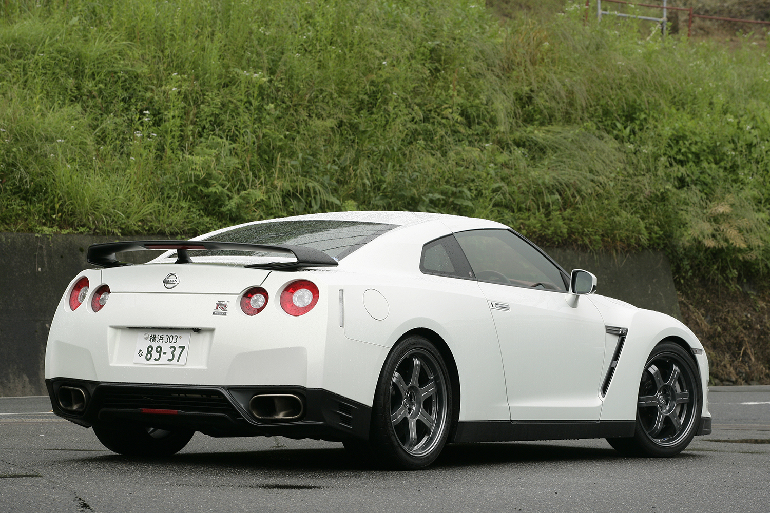 【画像ギャラリー】「1億円超えも!!」日産「R35 GT-R」のレアな特別仕様車ぜんぶ見せます！「T-spec」は本当にラストモデルになる ...