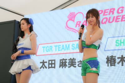 「No.39 TGR TEAM SARD」の太田 麻美さんと「No.20 SHADE RACING」の椿木 りさこさんによる「SUPER GT PRステージ」